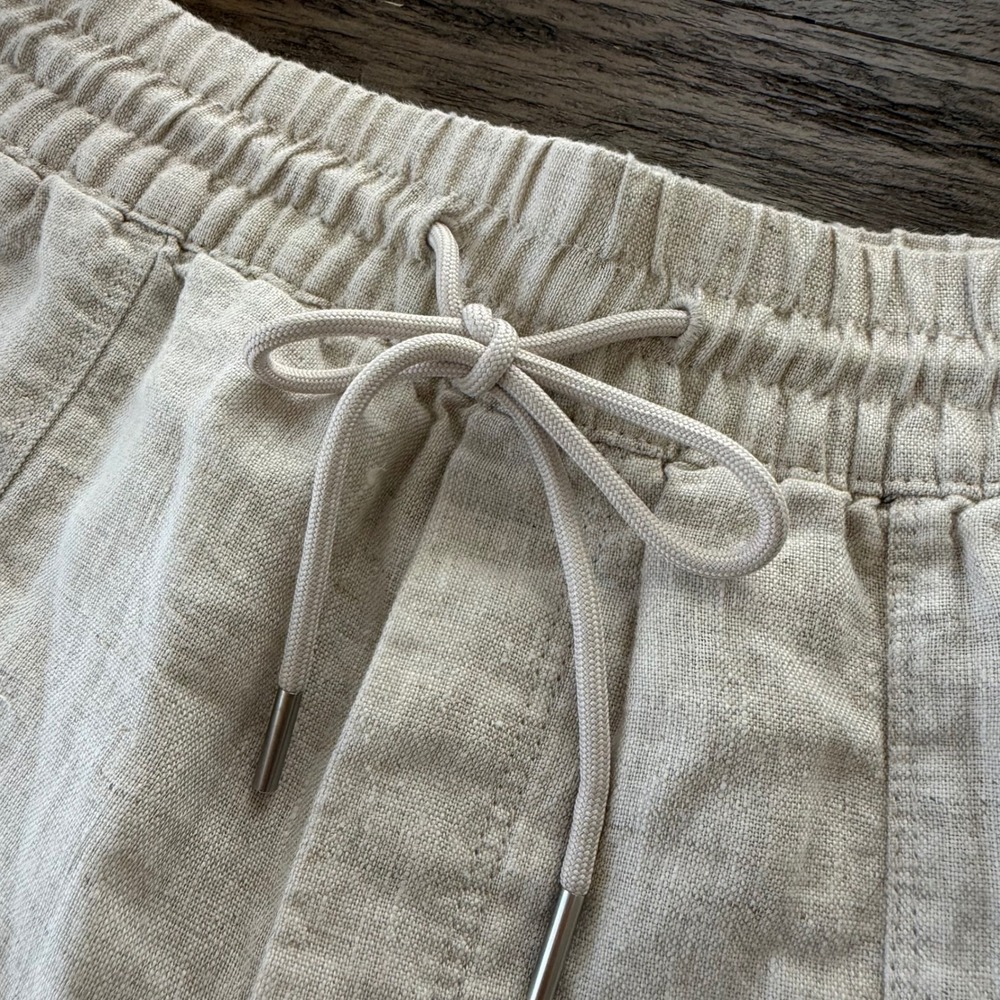 Athleta XS Retreat 100% Linen Drawstring Shorts Relaxed Fit Mid‎ Rise undyed - Picture 2 of 11